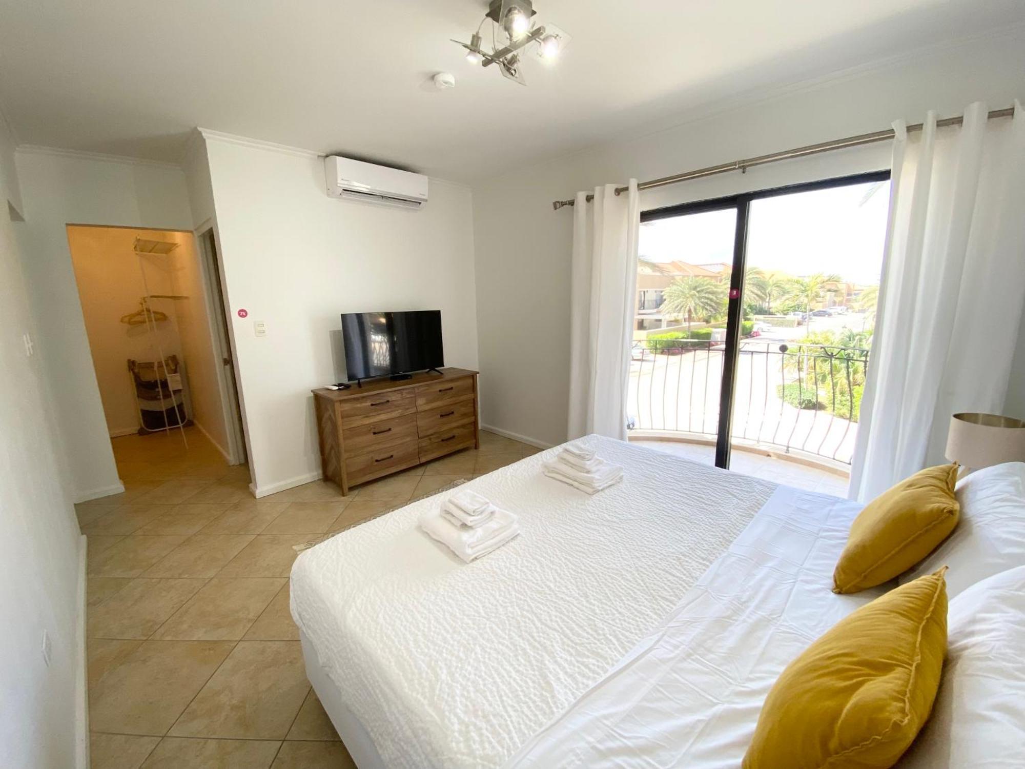 Villa Casa Azure Aruba Palm Beach Exterior foto